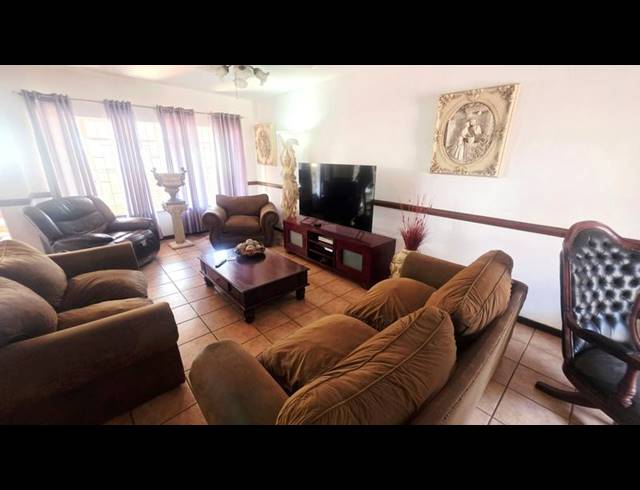 3 BEDROOM TOWNHOUSE FOR SALE IN WONDERBOOM